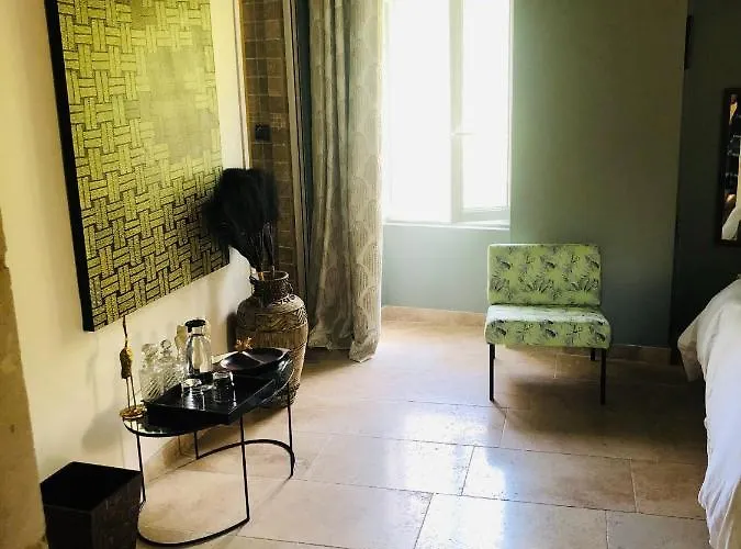 Oneiro Nisos Maille (Vendee)