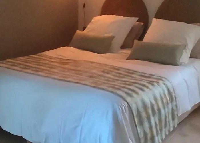 Oneiro Nisos Maille (Vendee)