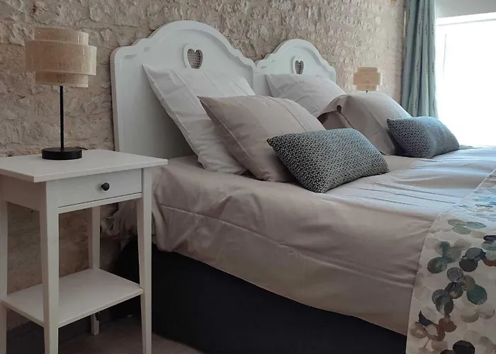 Oneiro Nisos Vendégház Maille (Vendee)